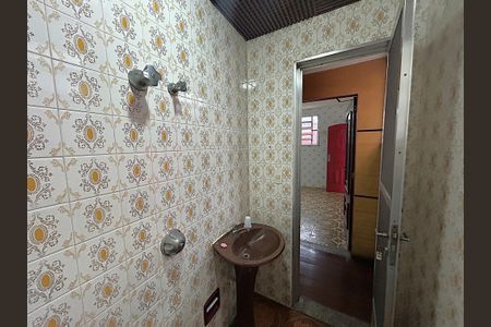 Casa à venda com 259m², 3 quartos e 2 vagasBanheiro 1