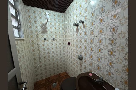 Casa à venda com 259m², 3 quartos e 2 vagasBanheiro 1