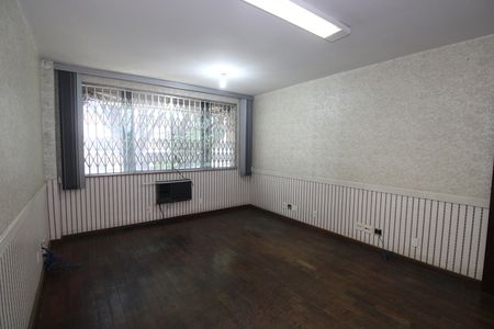 Casa à venda com 259m², 3 quartos e 2 vagasSuíte 1