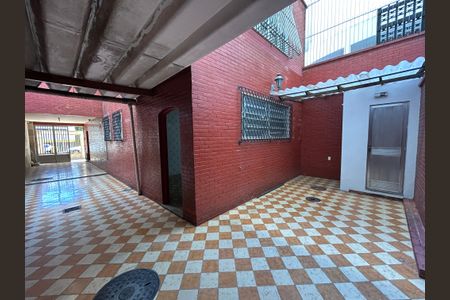 Casa à venda com 259m², 3 quartos e 2 vagasQuintal/garagem