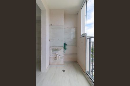 Apartamento à venda com 36m², 2 quartos e sem vaga Apartamento à venda com 36m², 2 quartos e sem vagaVaranda