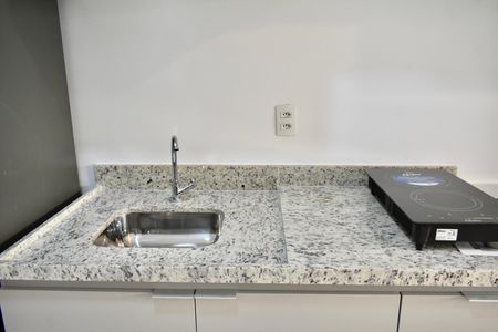 Studio à venda com 26m², 0 quarto e sem vaga Studio à venda com 26m², 0 quarto e sem vaga Cozinha