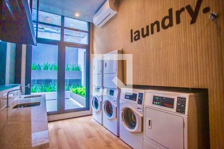 Studio à venda com 26m², 0 quarto e sem vaga Studio à venda com 26m², 0 quarto e sem vagaLavanderia