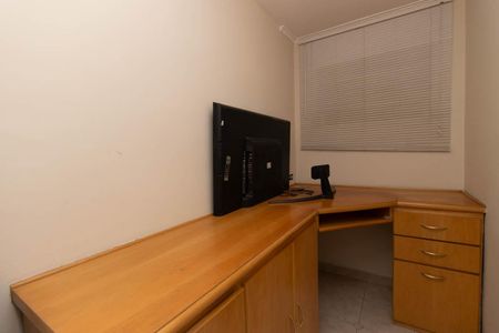 Casa à venda com 160m², 4 quartos e 2 vagas Casa à venda com 160m², 4 quartos e 2 vagasEscritório