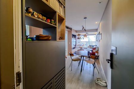 Apartamento à venda com 55m², 2 quartos e 1 vagaEntrada