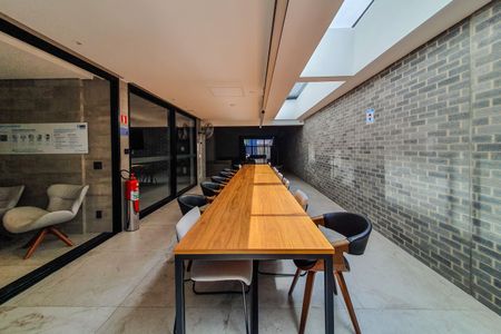 Apartamento à venda com 55m², 2 quartos e 1 vagaÁrea comum