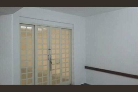 Casa à venda com 251m², 5 quartos e 2 vagas