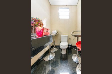 Apartamento à venda com 168m², 3 quartos e 3 vagas Apartamento à venda com 168m², 3 quartos e 3 vagasLavabo