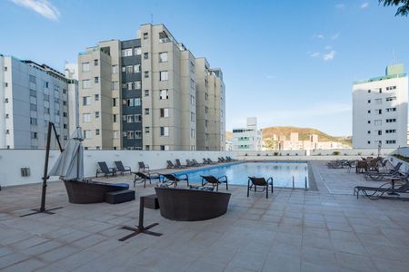 Apartamento à venda com 168m², 3 quartos e 3 vagas Apartamento à venda com 168m², 3 quartos e 3 vagasÁrea comum