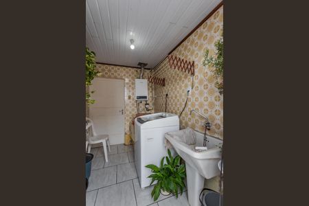 Apartamento à venda com 240m², 3 quartos e 2 vagas Apartamento à venda com 240m², 3 quartos e 2 vagasÁrea de Serviço