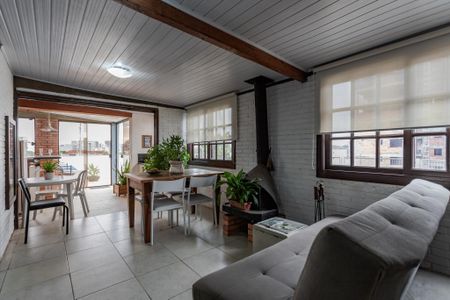 Apartamento à venda com 240m², 3 quartos e 2 vagas Apartamento à venda com 240m², 3 quartos e 2 vagasSala 2