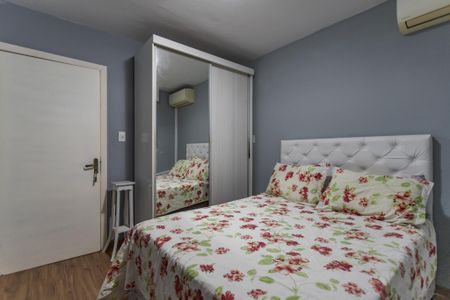 Apartamento à venda com 240m², 3 quartos e 2 vagas Apartamento à venda com 240m², 3 quartos e 2 vagasQuarto 1