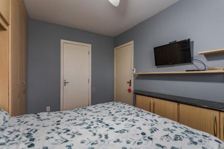 Apartamento à venda com 240m², 3 quartos e 2 vagas Apartamento à venda com 240m², 3 quartos e 2 vagasSuíte