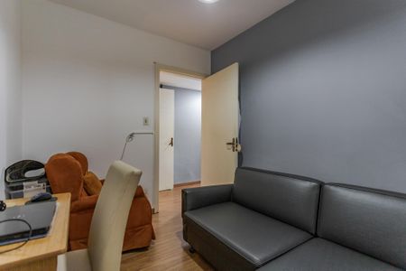 Apartamento à venda com 240m², 3 quartos e 2 vagas Apartamento à venda com 240m², 3 quartos e 2 vagasQuarto 2