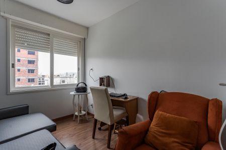 Apartamento à venda com 240m², 3 quartos e 2 vagas Apartamento à venda com 240m², 3 quartos e 2 vagasQuarto 2