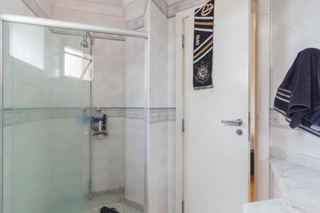 Apartamento para alugar com 300m², 3 quartos e 6 vagas Apartamento para alugar com 300m², 3 quartos e 6 vagasBanheiro da Suíte
