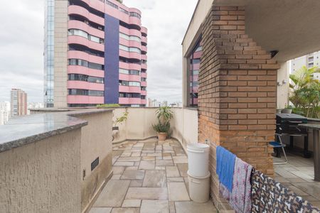 Apartamento para alugar com 300m², 3 quartos e 6 vagas Apartamento para alugar com 300m², 3 quartos e 6 vagasCobertura - Varanda