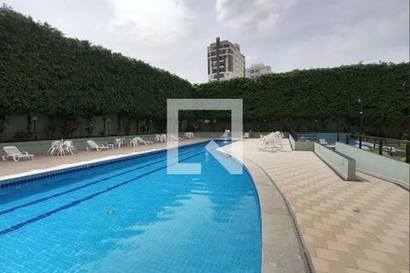 Apartamento à venda com 76m², 3 quartos e 2 vagas Apartamento à venda com 76m², 3 quartos e 2 vagasÁrea comum - Piscina