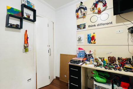 Apartamento à venda com 76m², 3 quartos e 2 vagas Apartamento à venda com 76m², 3 quartos e 2 vagasQuarto