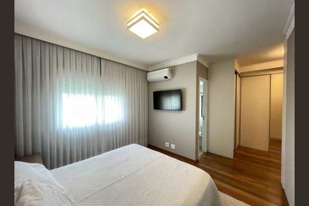 Apartamento à venda com 144m², 3 quartos e 2 vagas Apartamento à venda com 144m², 3 quartos e 2 vagasQuarto