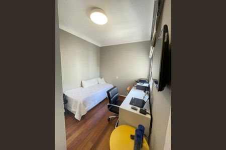 Apartamento à venda com 144m², 3 quartos e 2 vagas Apartamento à venda com 144m², 3 quartos e 2 vagasQuarto