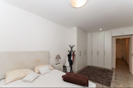 Apartamento à venda com 167m², 3 quartos e 3 vagasSuíte