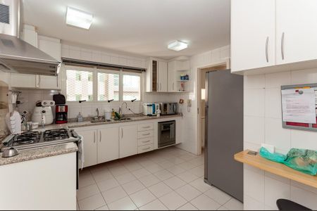 Apartamento à venda com 167m², 3 quartos e 3 vagasCozinha