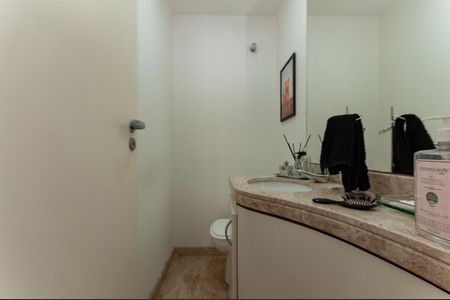 Apartamento à venda com 167m², 3 quartos e 3 vagasLavabo