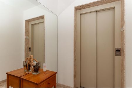 Apartamento à venda com 167m², 3 quartos e 3 vagasHall Elevador Exclusivo