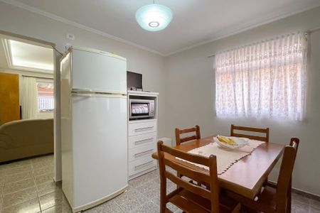 Casa à venda com 159m², 3 quartos e 2 vagas Casa à venda com 159m², 3 quartos e 2 vagasCopa
