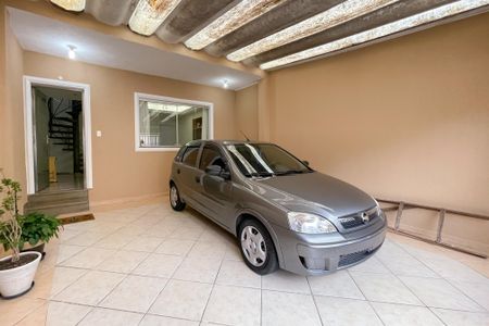 Casa à venda com 159m², 3 quartos e 2 vagas Casa à venda com 159m², 3 quartos e 2 vagasGaragem