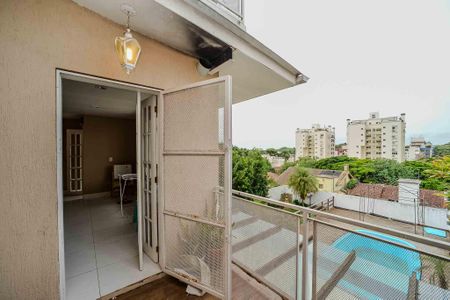 Casa à venda com 392m², 3 quartos e 4 vagas Casa à venda com 392m², 3 quartos e 4 vagasVaranda da Sala