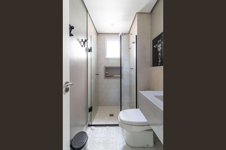 Apartamento à venda com 69m², 2 quartos e 1 vaga Apartamento à venda com 69m², 2 quartos e 1 vagaBanheiro