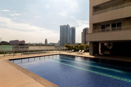 Apartamento à venda com 69m², 2 quartos e 1 vaga Apartamento à venda com 69m², 2 quartos e 1 vagaÁrea comum - Piscina