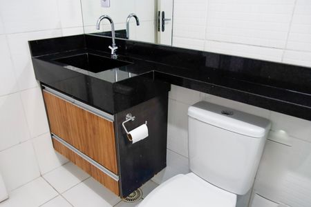 Apartamento para alugar com 54m², 2 quartos e 1 vaga Apartamento para alugar com 54m², 2 quartos e 1 vagaBanheiro