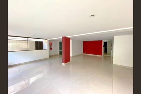 Apartamento à venda com 97m², 3 quartos e 2 vagasÁrea comum - Salão de festas