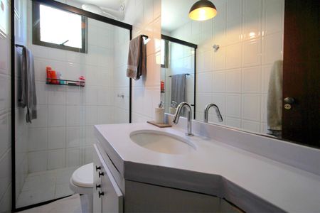 Apartamento à venda com 97m², 3 quartos e 2 vagasBanheiro