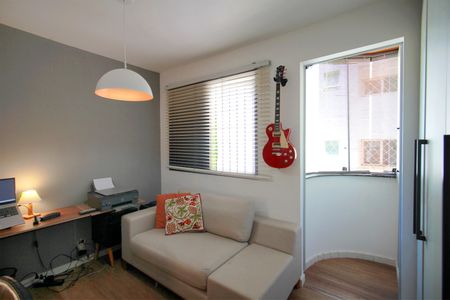 Apartamento à venda com 97m², 3 quartos e 2 vagasQuarto 1