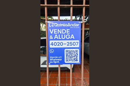 Casa à venda com 290m², 3 quartos e 2 vagas Casa à venda com 290m², 3 quartos e 2 vagasPlaca
