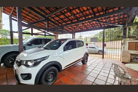 Casa à venda com 290m², 3 quartos e 2 vagas Casa à venda com 290m², 3 quartos e 2 vagasGaragem