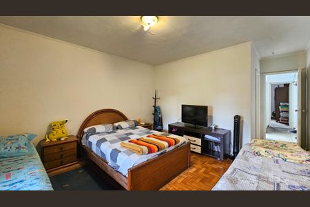 Casa à venda com 290m², 3 quartos e 2 vagas Casa à venda com 290m², 3 quartos e 2 vagasQuarto 2