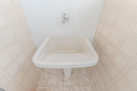 Apartamento à venda com 44m², 1 quarto e sem vagaCozinha e Área de Serviço