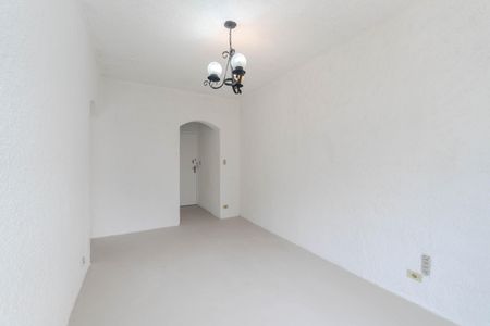 Apartamento à venda com 44m², 1 quarto e sem vagaSala