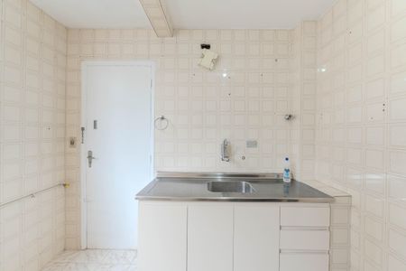 Apartamento à venda com 44m², 1 quarto e sem vagaCozinha e Área de Serviço