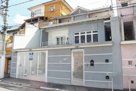 Casa à venda com 320m², 3 quartos e 6 vagasFachada