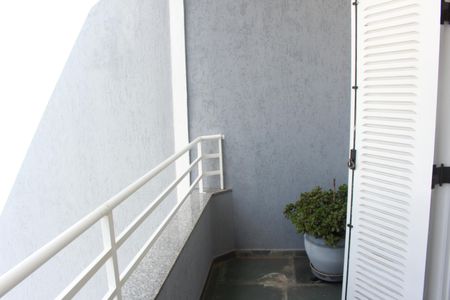 Casa à venda com 320m², 3 quartos e 6 vagasVaranda da Sala