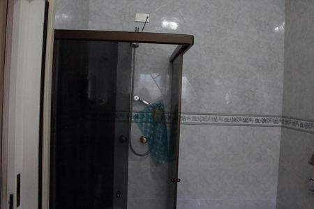 Casa à venda com 320m², 3 quartos e 6 vagasBanheiro da Suíte