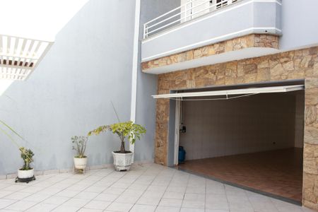 Casa à venda com 320m², 3 quartos e 6 vagasGaragem