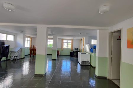 Apartamento à venda com 52m², 2 quartos e 1 vaga Apartamento à venda com 52m², 2 quartos e 1 vagaÁrea comum - Salão de festas