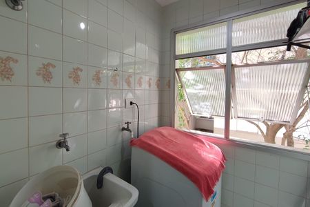 Apartamento à venda com 52m², 2 quartos e 1 vaga Apartamento à venda com 52m², 2 quartos e 1 vagaÁrea de Serviço